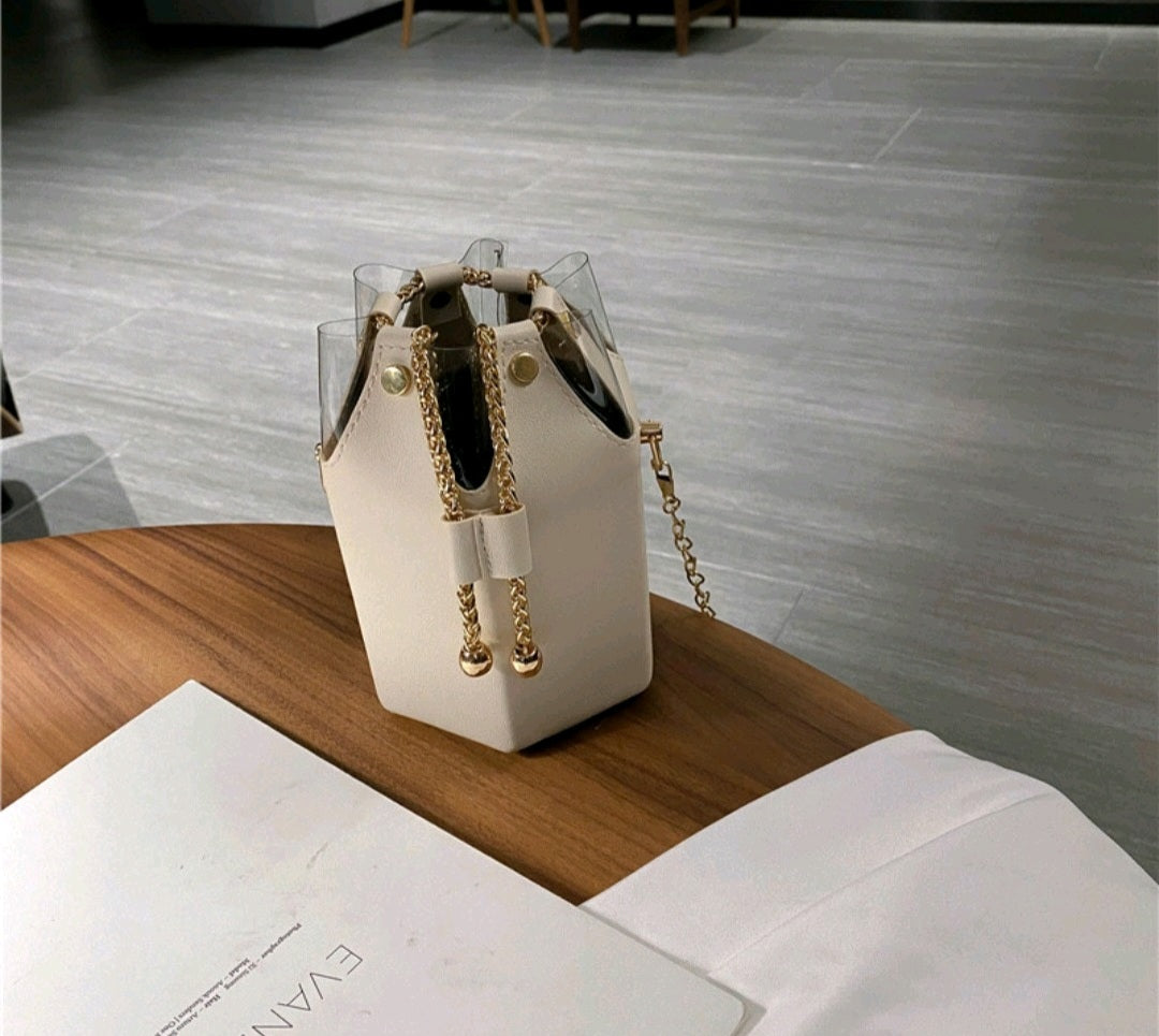 Bucket bag