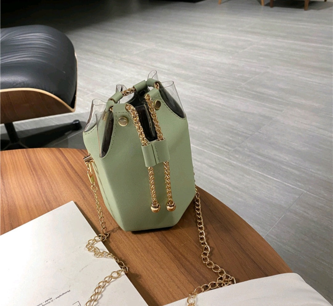 Bucket bag