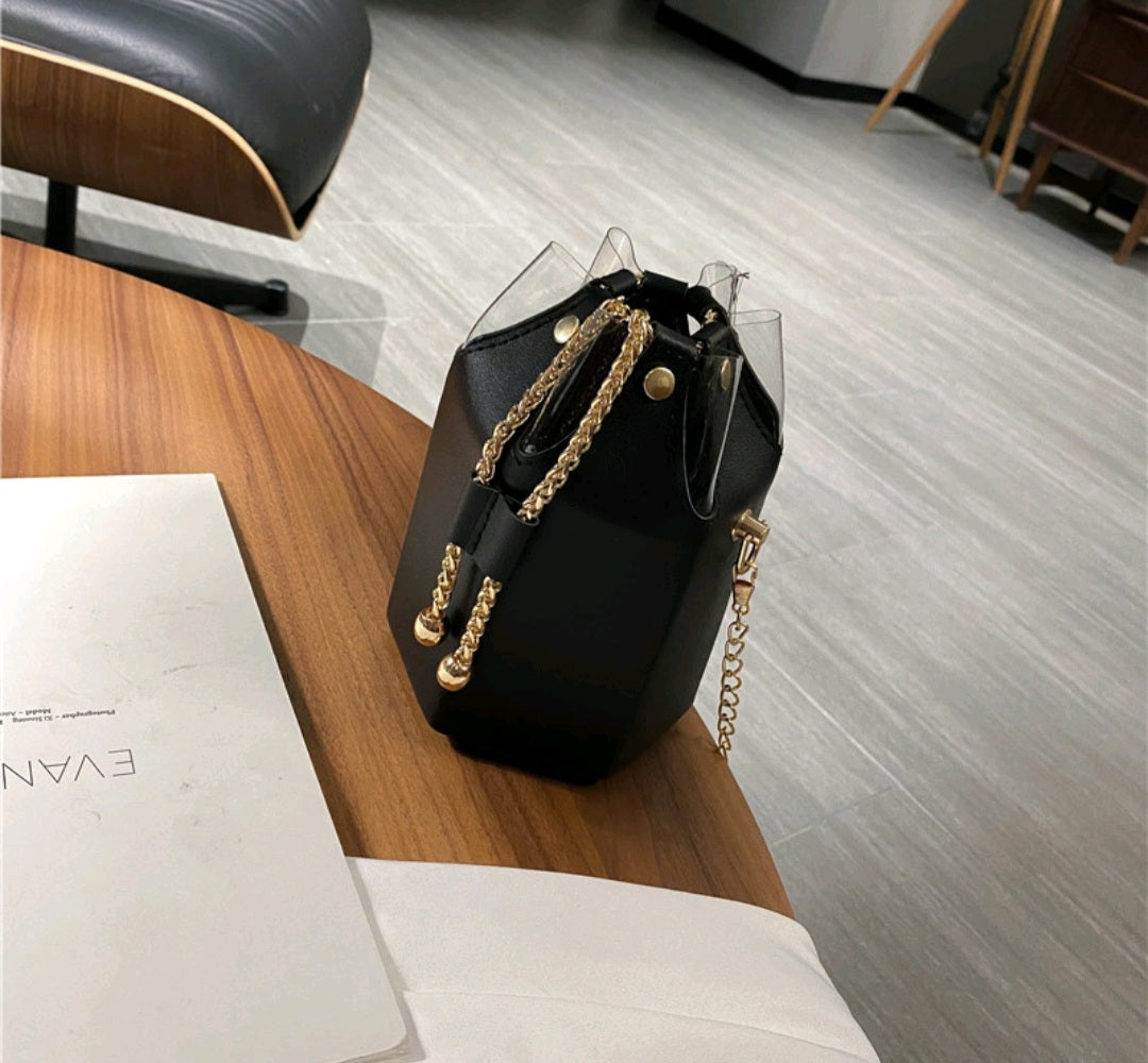 Bucket bag